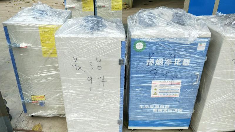 焊煙除塵凈化器廠家發貨 焊煙除塵凈化器廠家發貨
